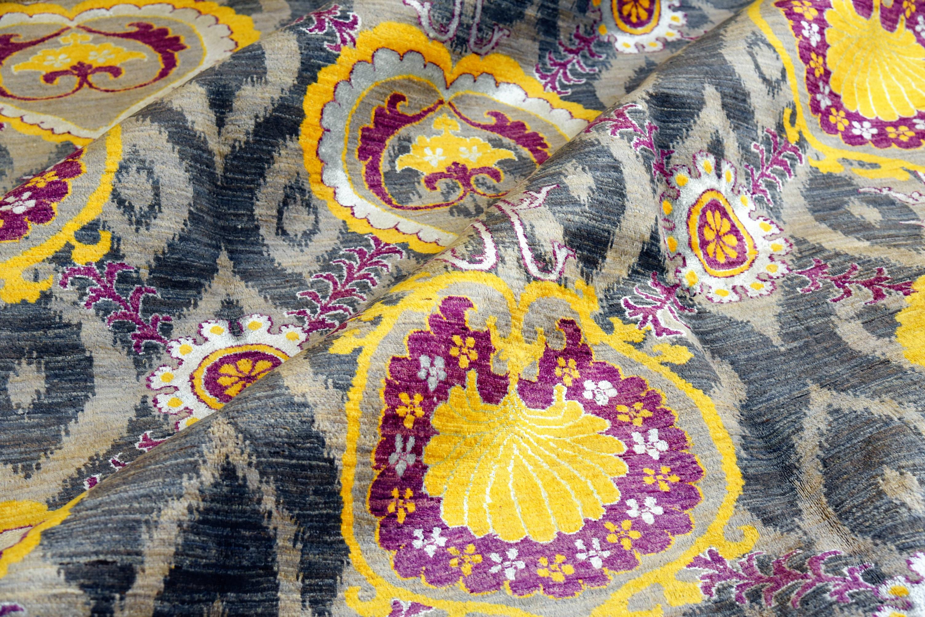 Suzani SW 2726 - 6'5 x 9'4