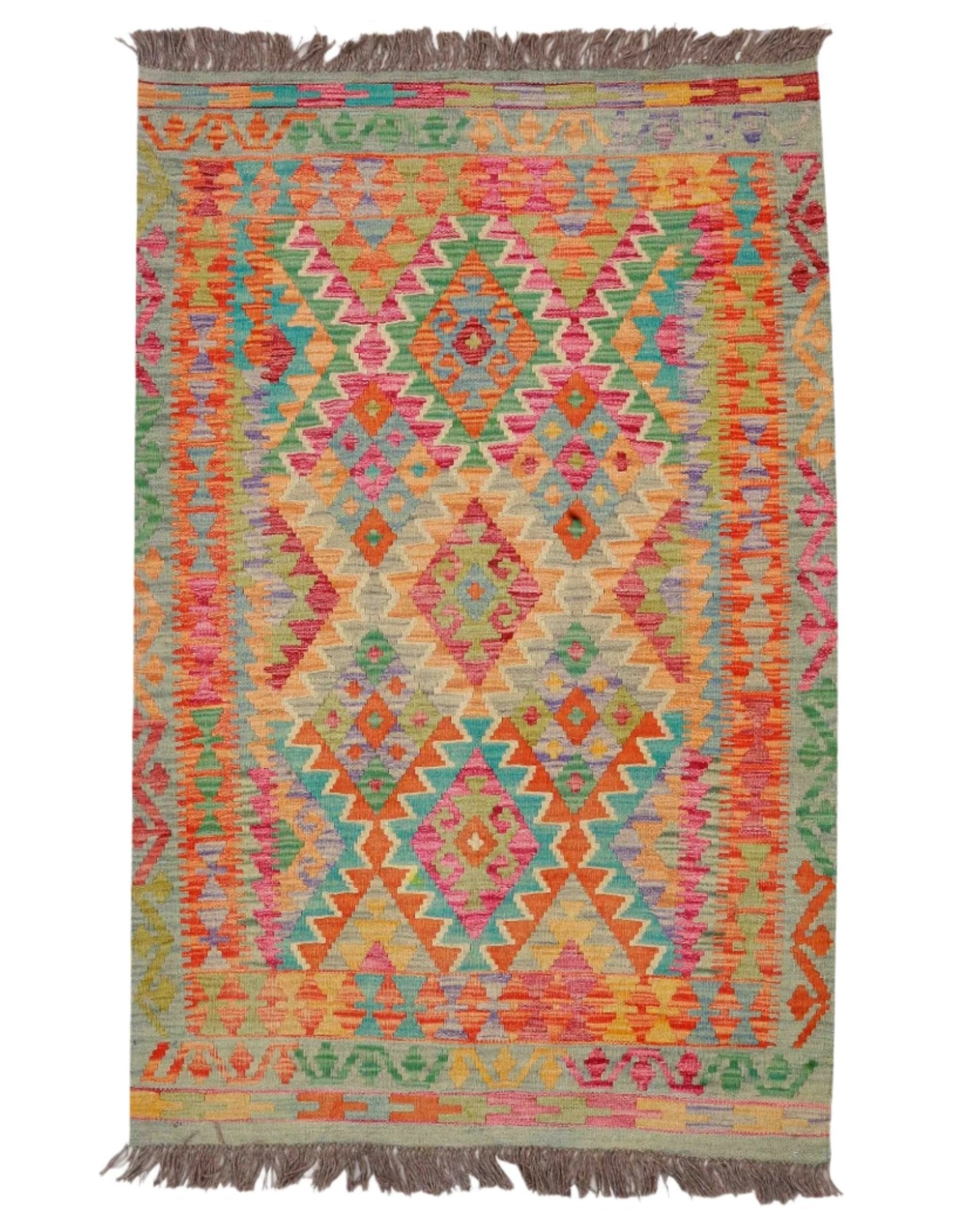 Traditional Kilims NUR 100 - 3'4 x 4'9