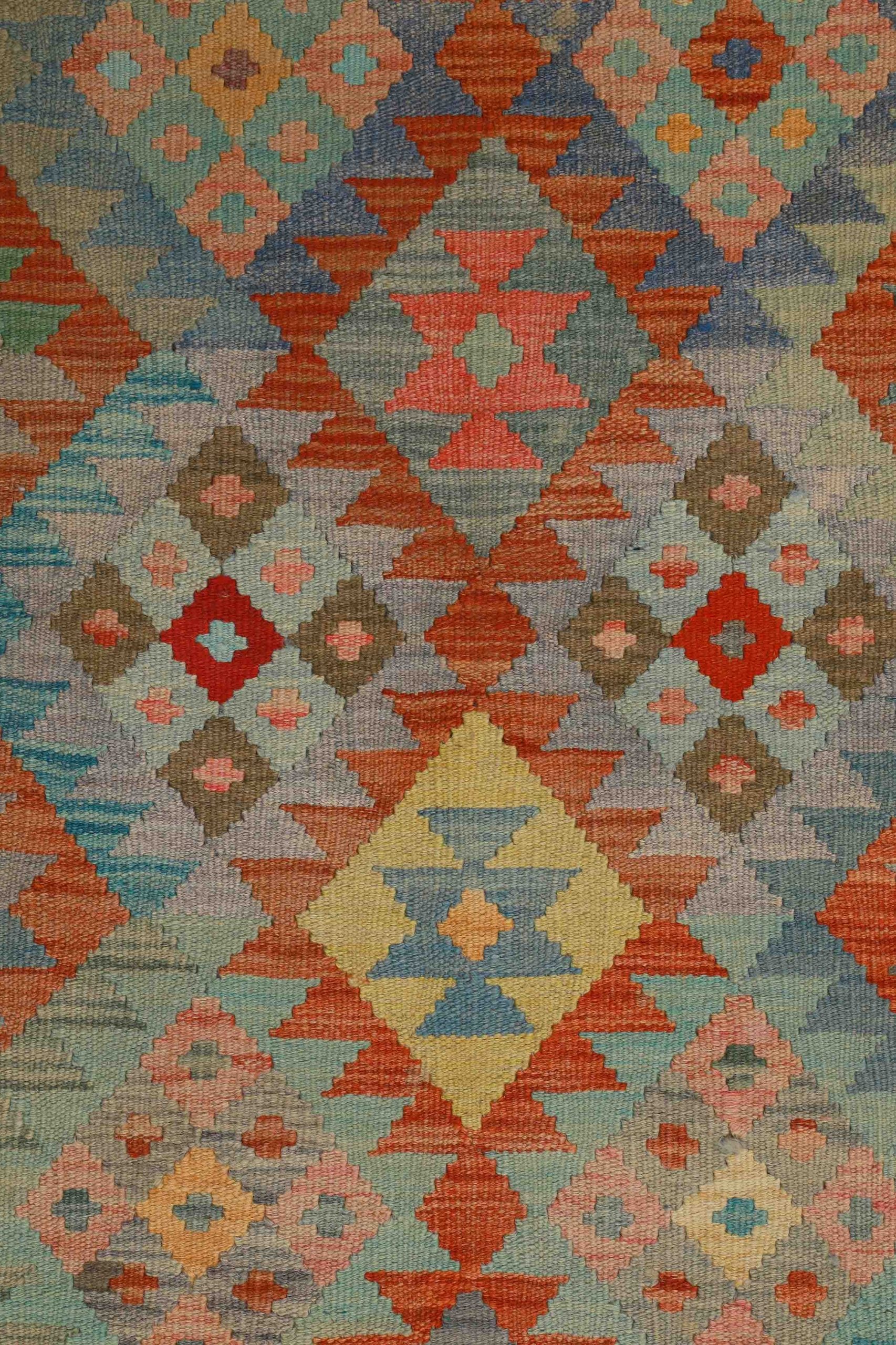 Traditional Kilims NUR 94 - 3'2 x 5