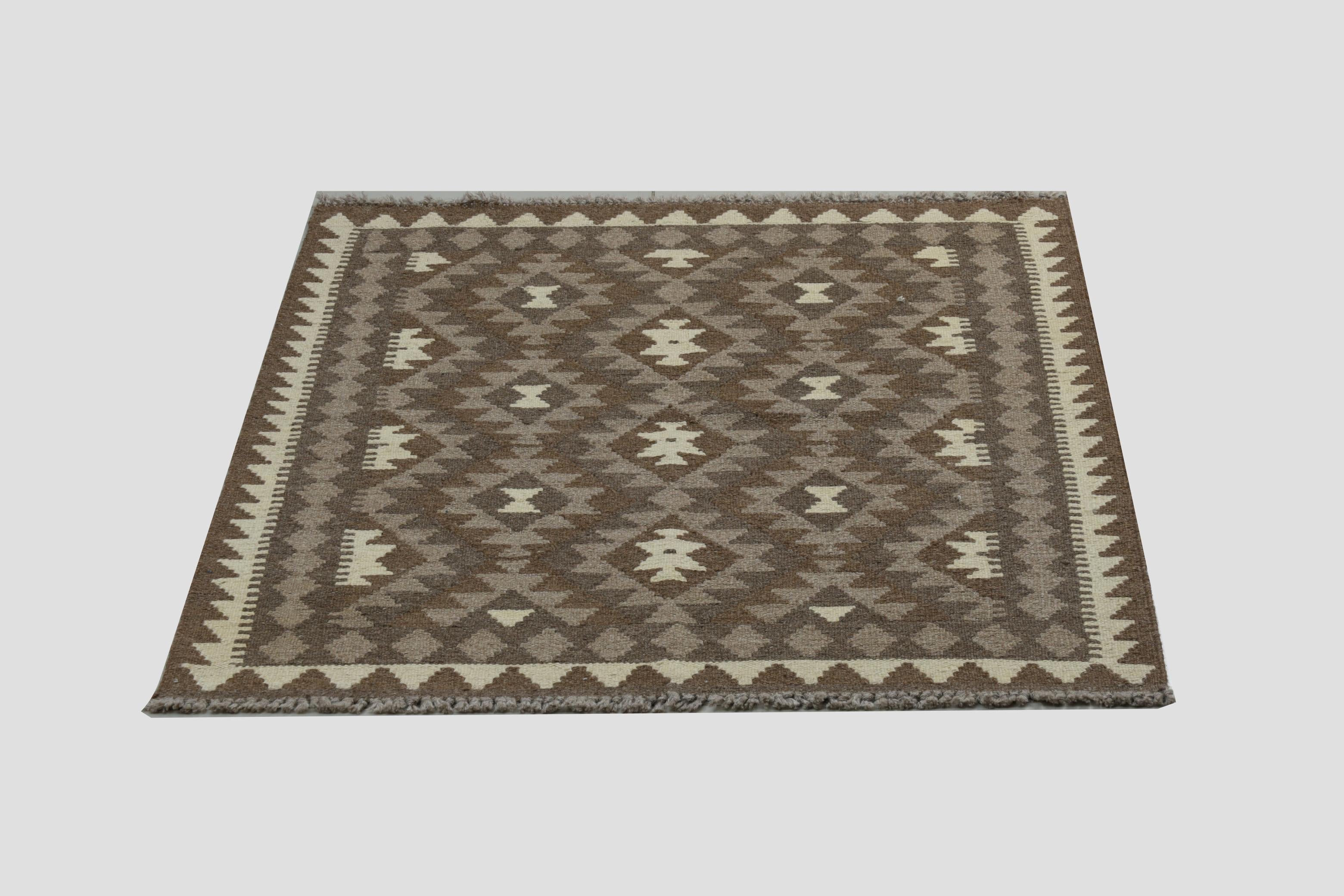 Traditional Kilims SAP 22 - 2'8 x 3'9